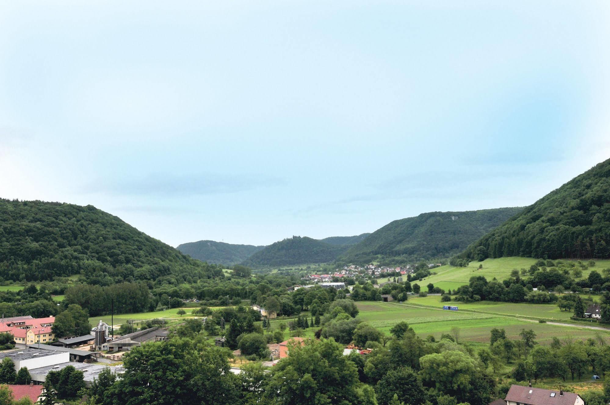 Akzent Hotel Hoehenblick Muehlhausen im Taele Экстерьер фото